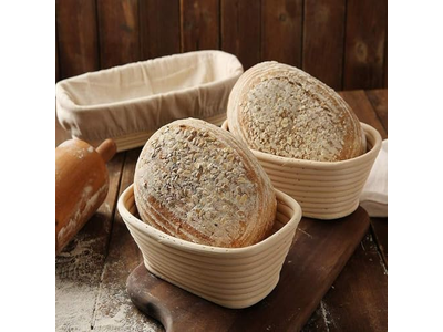 Panificazione con un Banneton 10 Pollici Ovali Banneton per Modellare il Sourdough